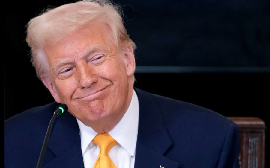 ট্রাম্প আবারও পুরনো পথ ধরে হাটছেন